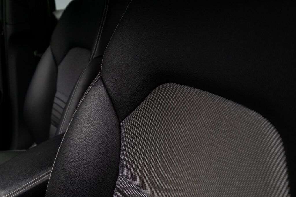 Equipamiento de Mercedes-Benz Clase B