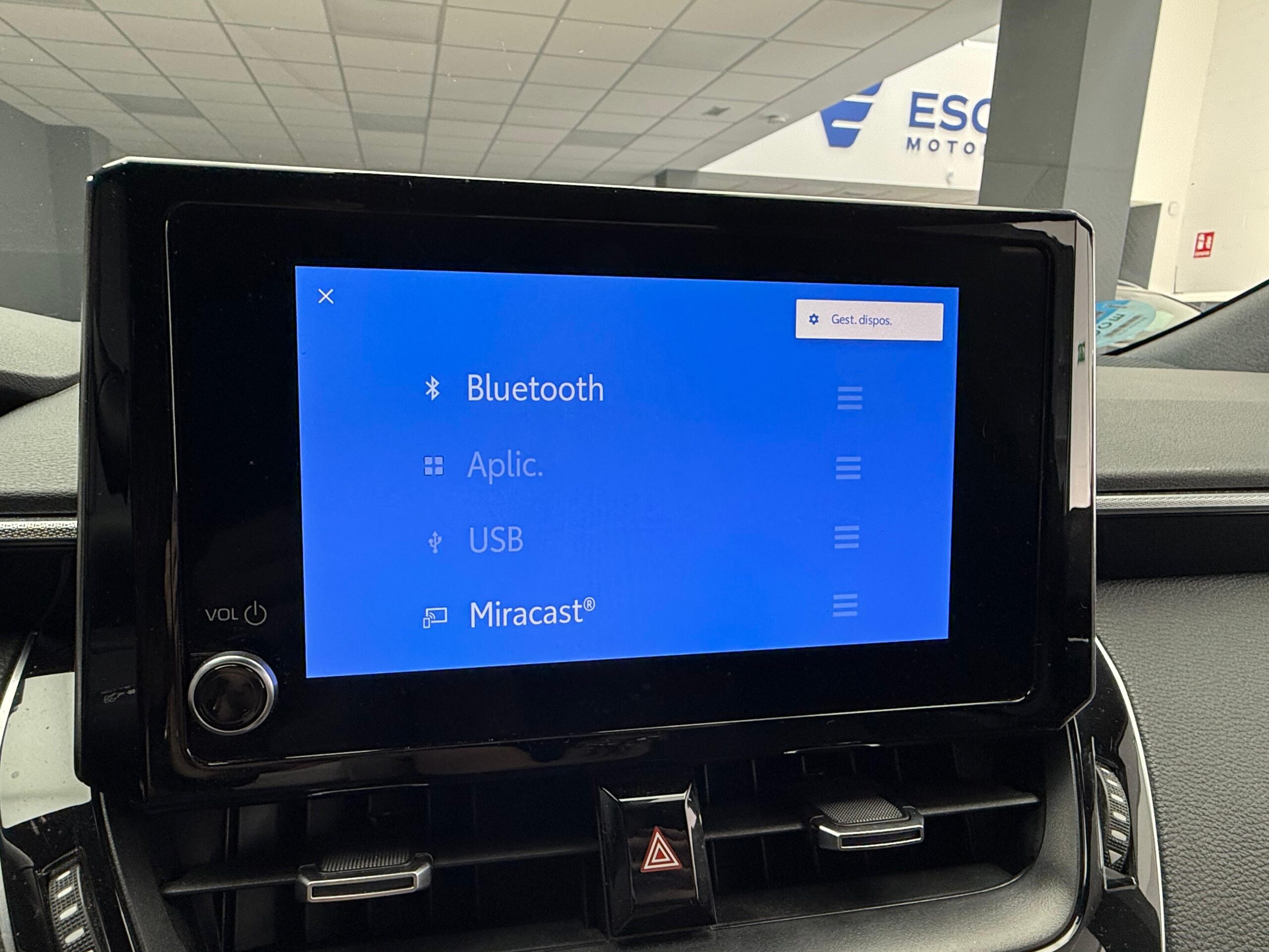 Imagen de Tecnología y Conectividad