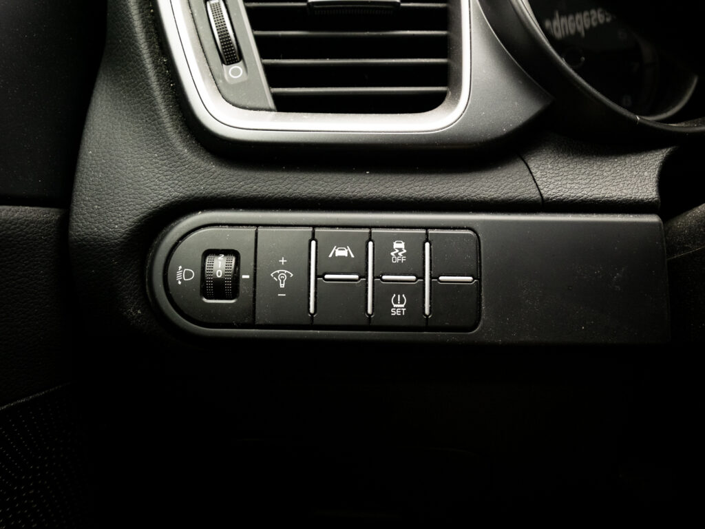 Equipamiento de Kia Ceed