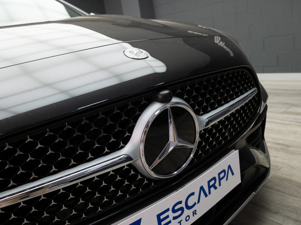 Equipamiento de Mercedes-Benz Clase C