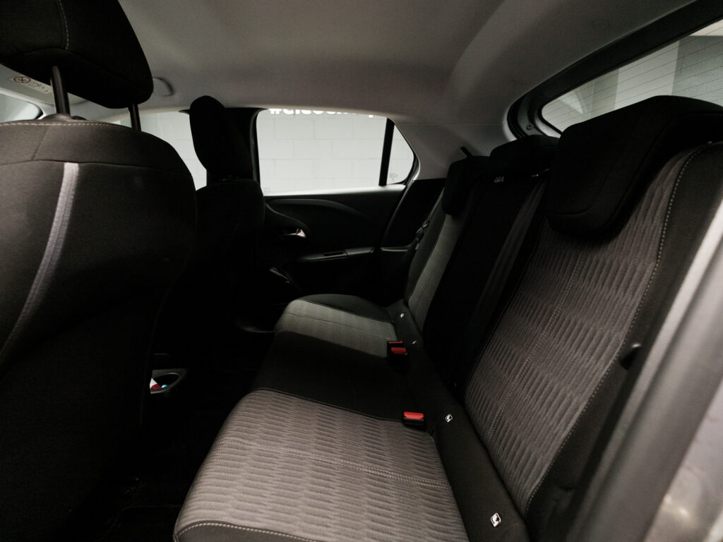 Equipamiento de Opel Corsa