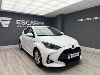 Foto exterior Toyota Yaris 1.5 120H Business Plus